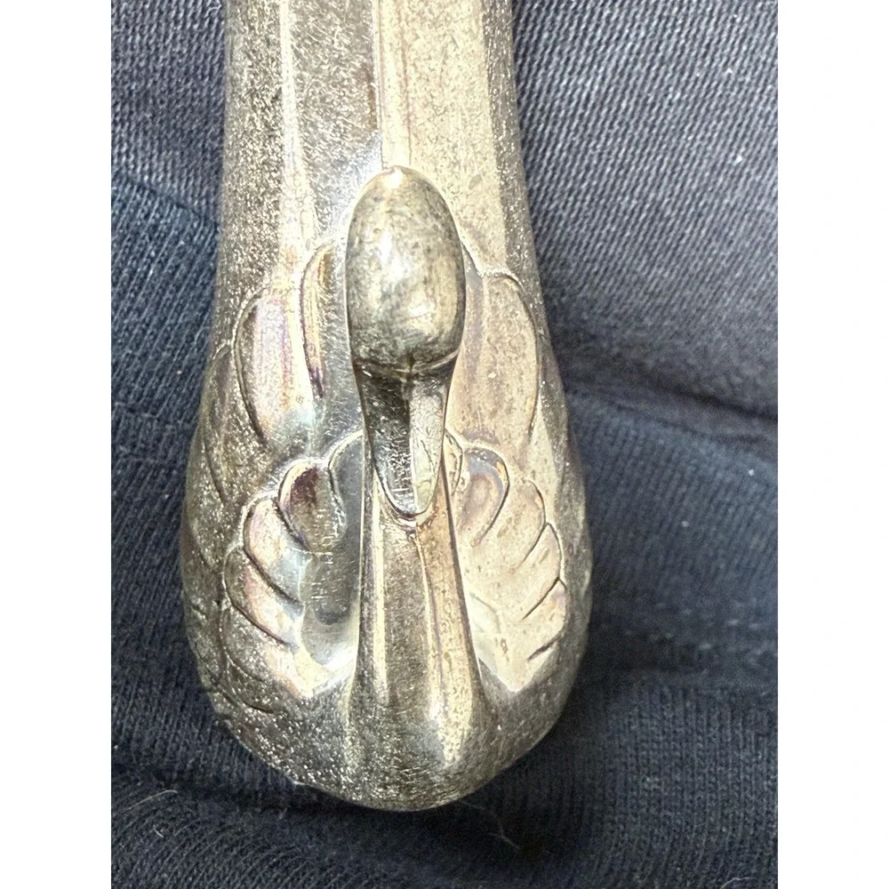 Swan Silver Plated Salt and Pepper Shakers WM Rogers Oneida Silversmiths